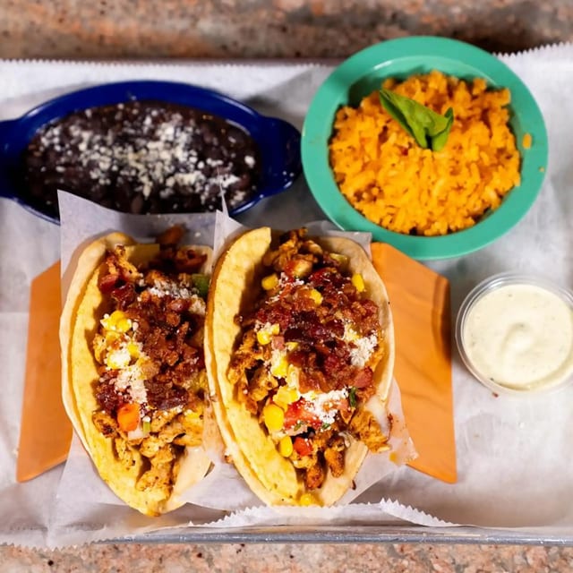 Lunch Tacos De Asada.